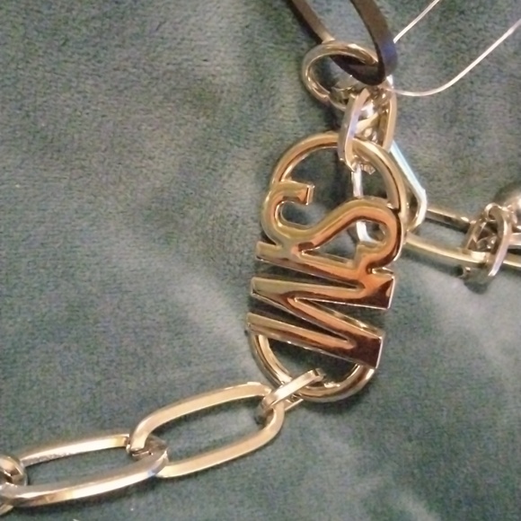 Steve Madden Chain Belt Brand New - Picture 2 of 7